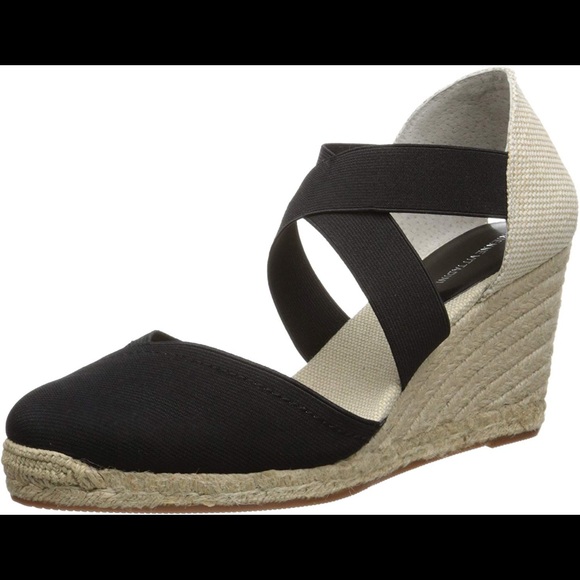 adrienne vittadini espadrilles